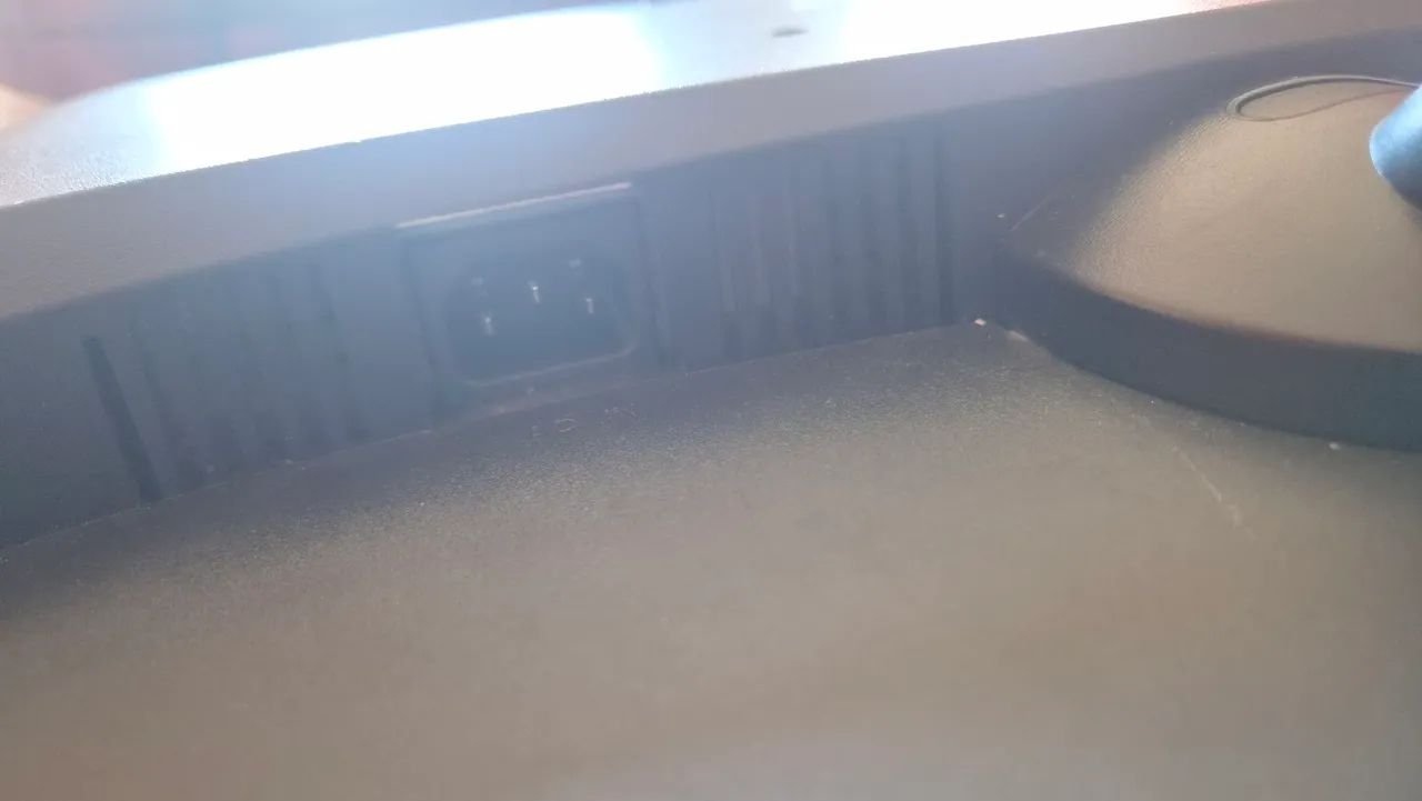 Monitor AOC F22 21.5" - Foto 3