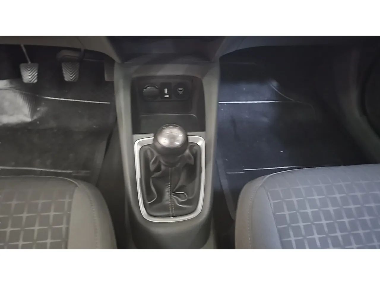 Hyundai HB20S Comfort Style 1.0 TB Flex 12V Mec. 2024 - Foto 11