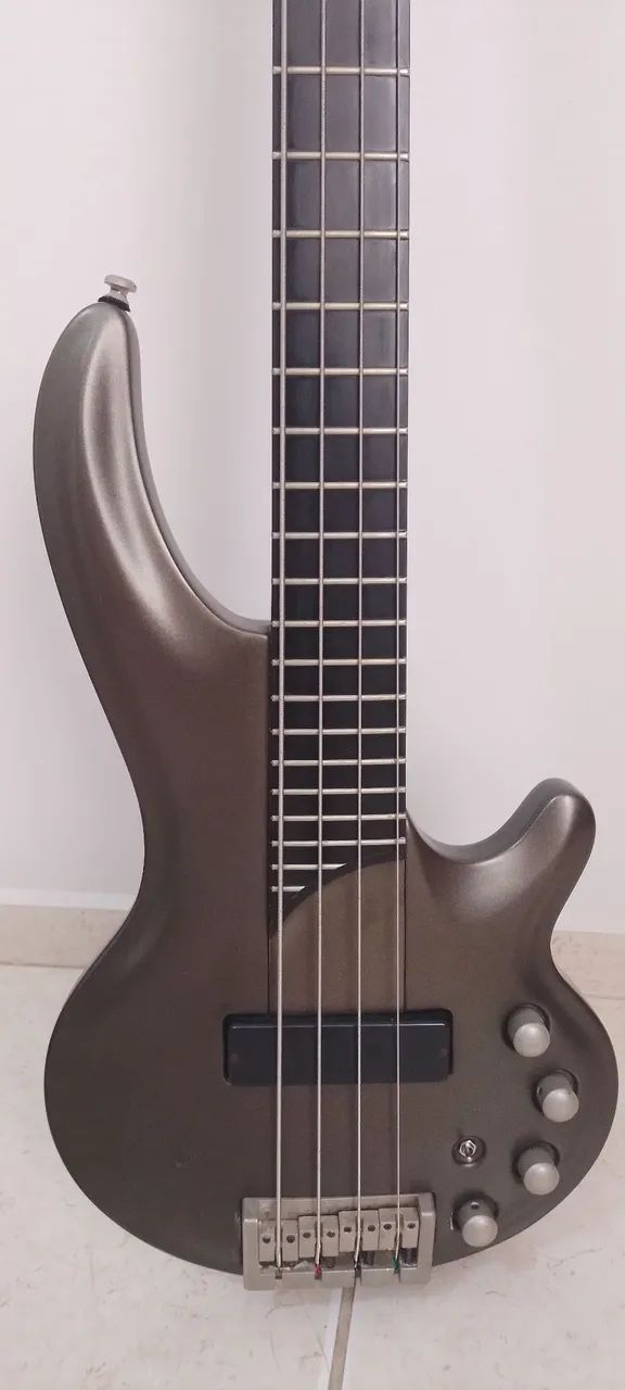 Baixo CORT CURBOWN BASS - 4 cordas - Ativo - Foto 2