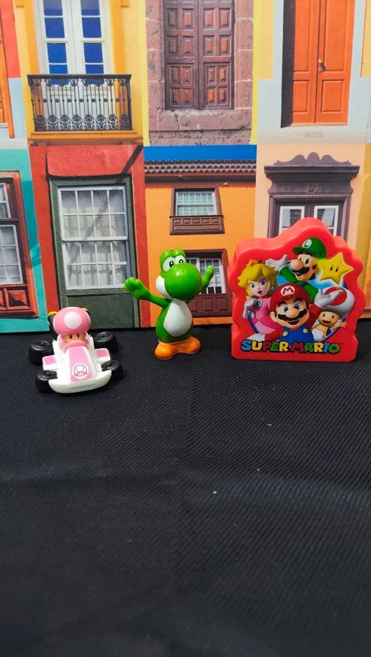 Kit Super Mario com Yoshi e Toad