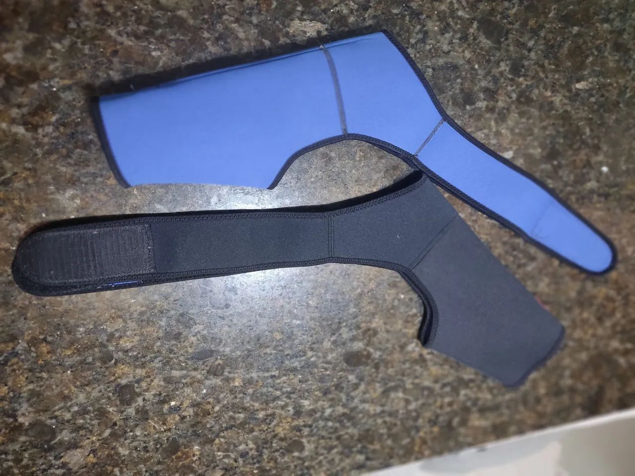 Protetor de Ombro de Neoprene Tam M 