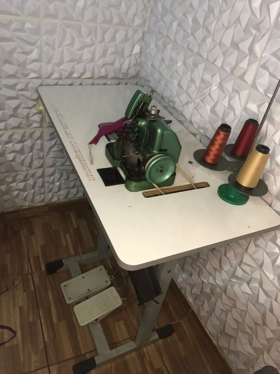 Maquina de costura Overloque  - Foto 2