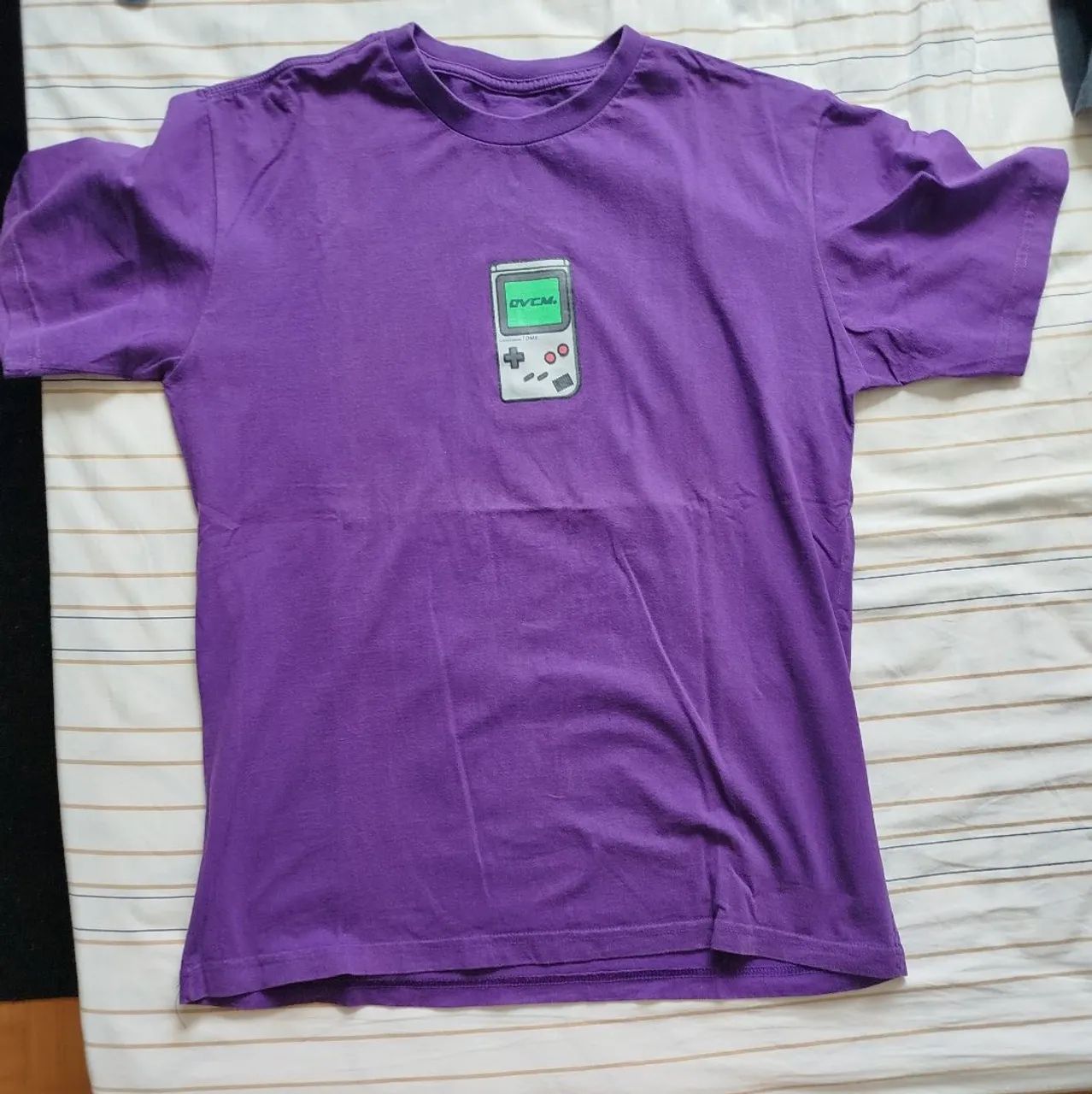 kit com 2 camisetas de skate - Foto 4