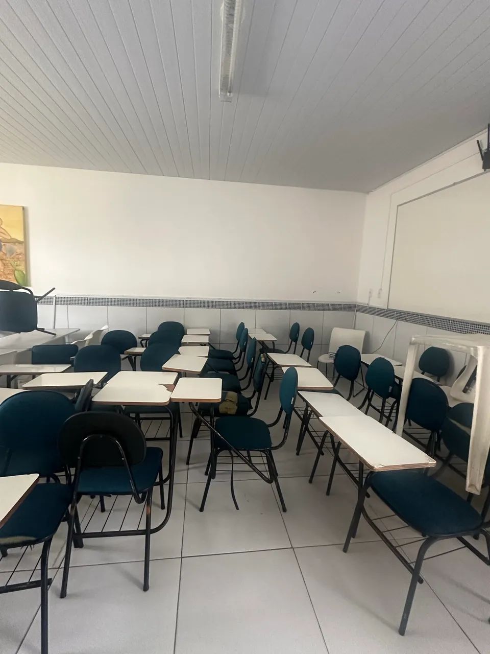 CADEIRAS ESCOLAR R$:170,00 unidade.  - Foto 3