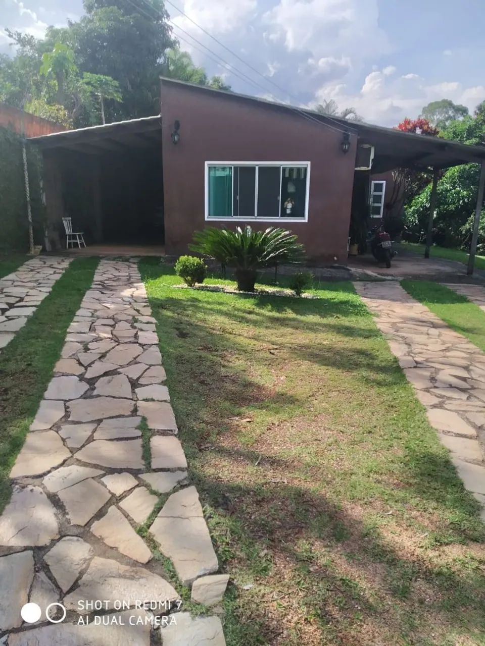 Casa em Arniqueira 2.000 metros