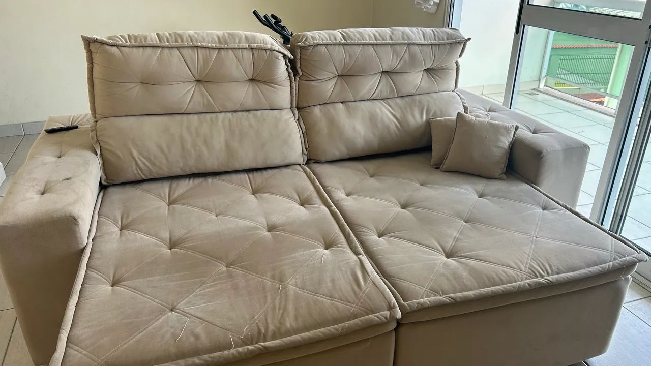 Sofá retrátil e reclinável suede - Foto 2