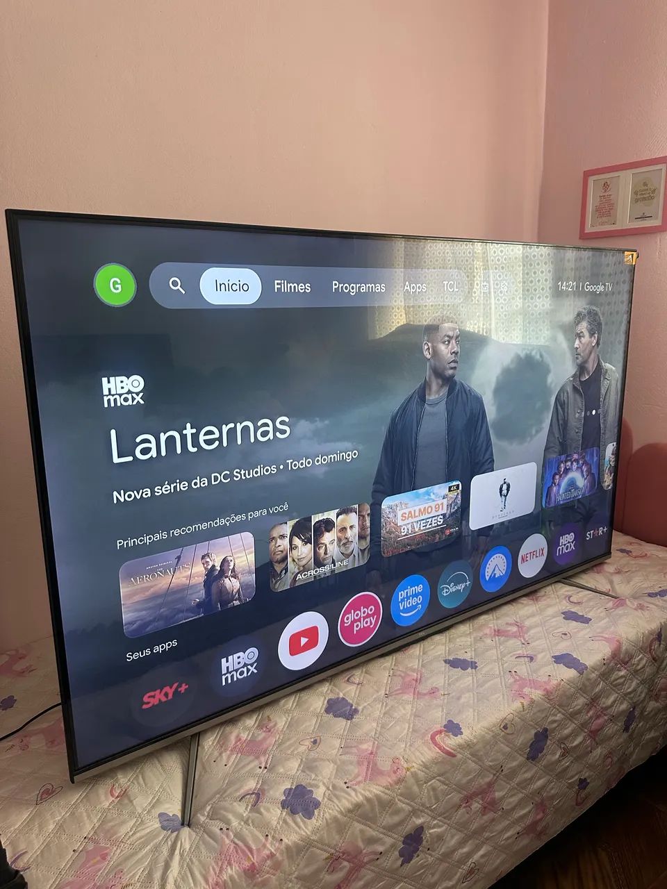Smartv 65 4 k no plástico leia bem  - Foto 2