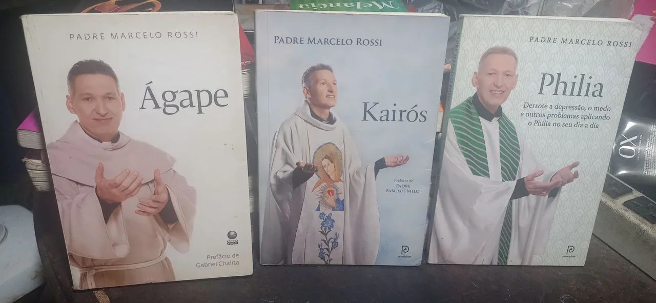 3 livros 