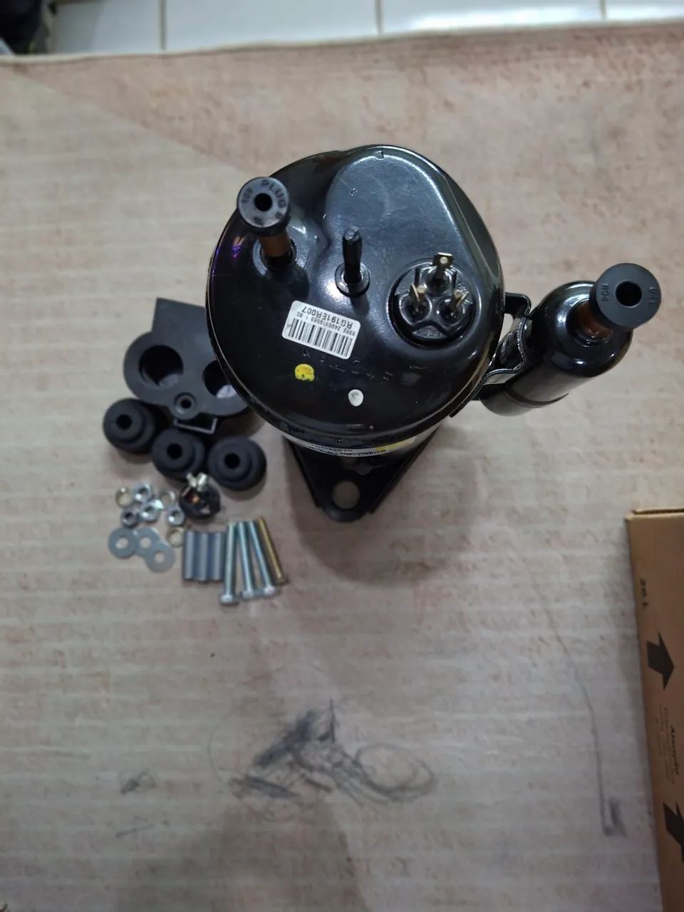 Compresor de ar-condicionado novo - Foto 3