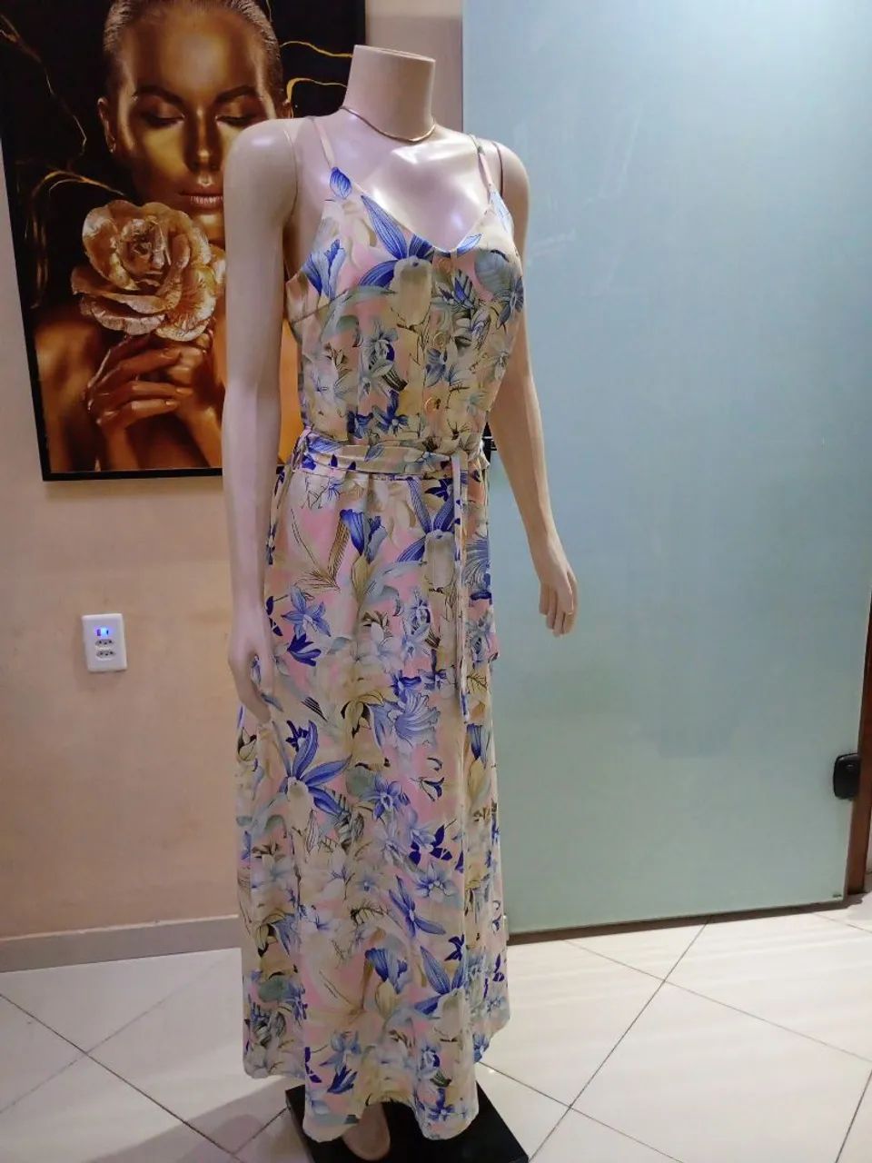 Vestido floral... - Foto 2