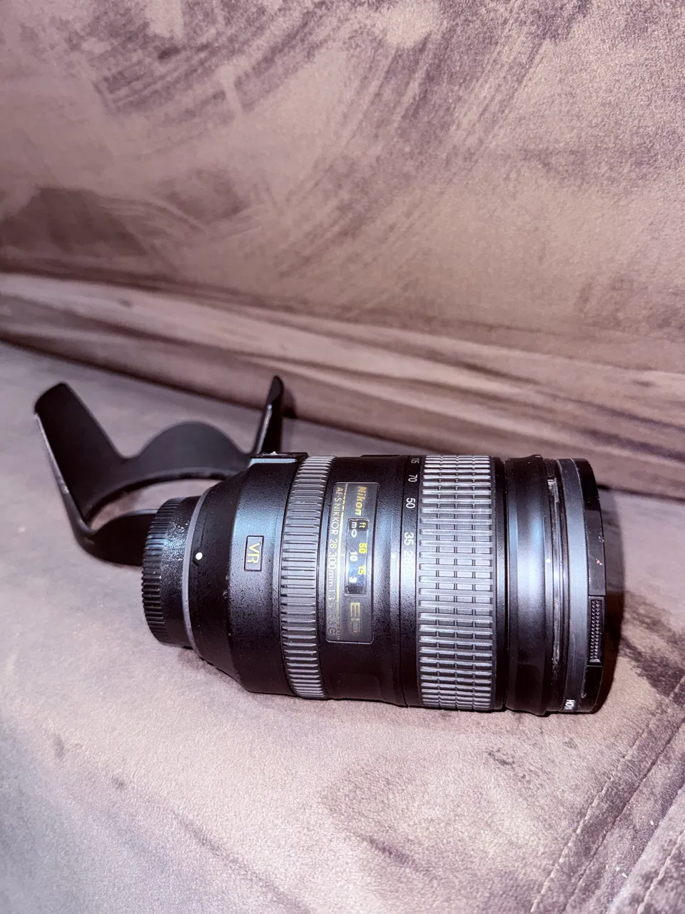 nikon 28 300mm