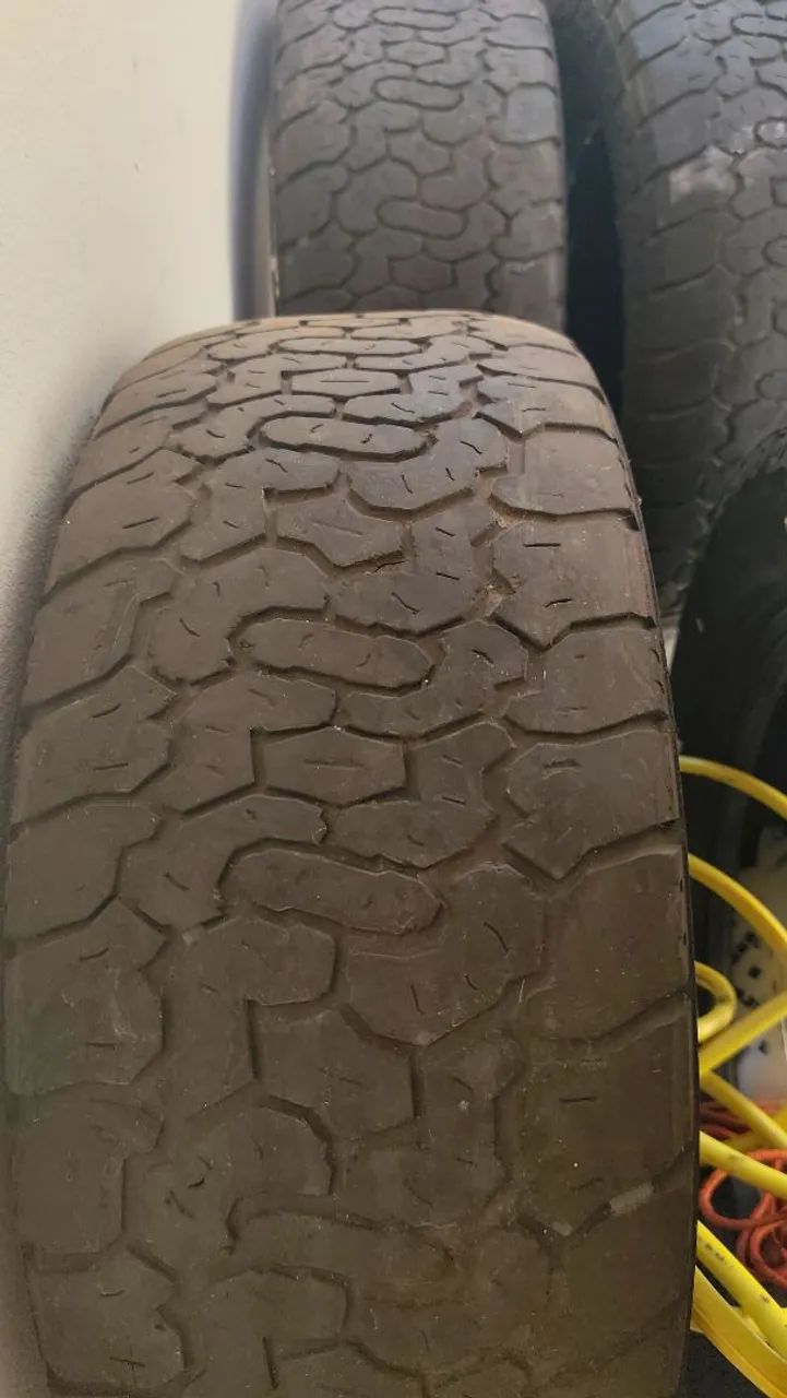 Pneus 265/65/17 - Foto 3