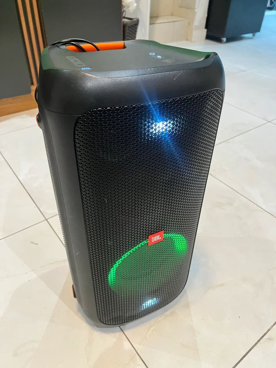 JBL  - Foto 2