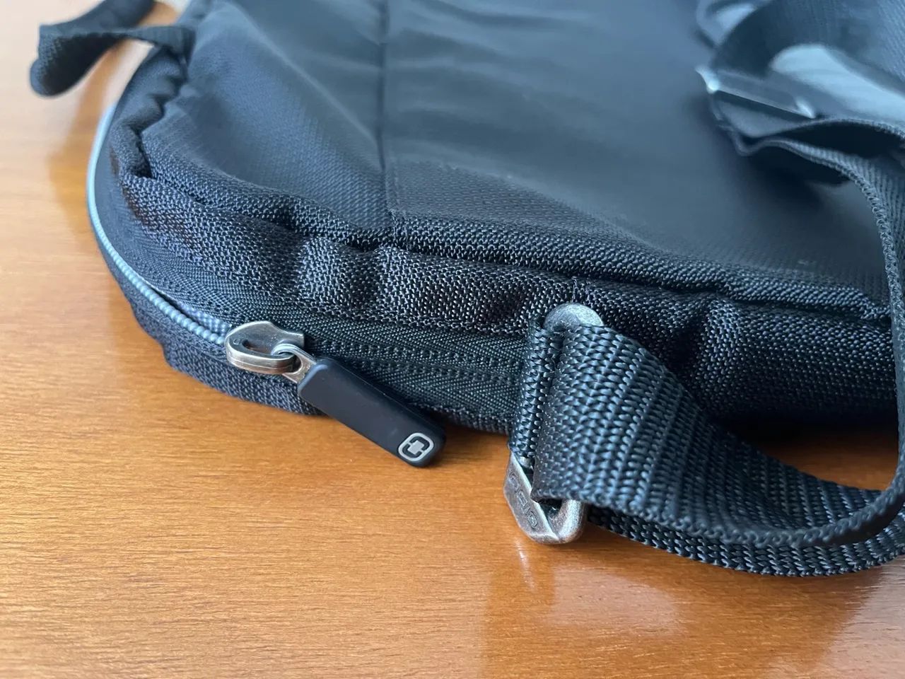 Bolsa pasta preta da Ogio para notebook  - Foto 5
