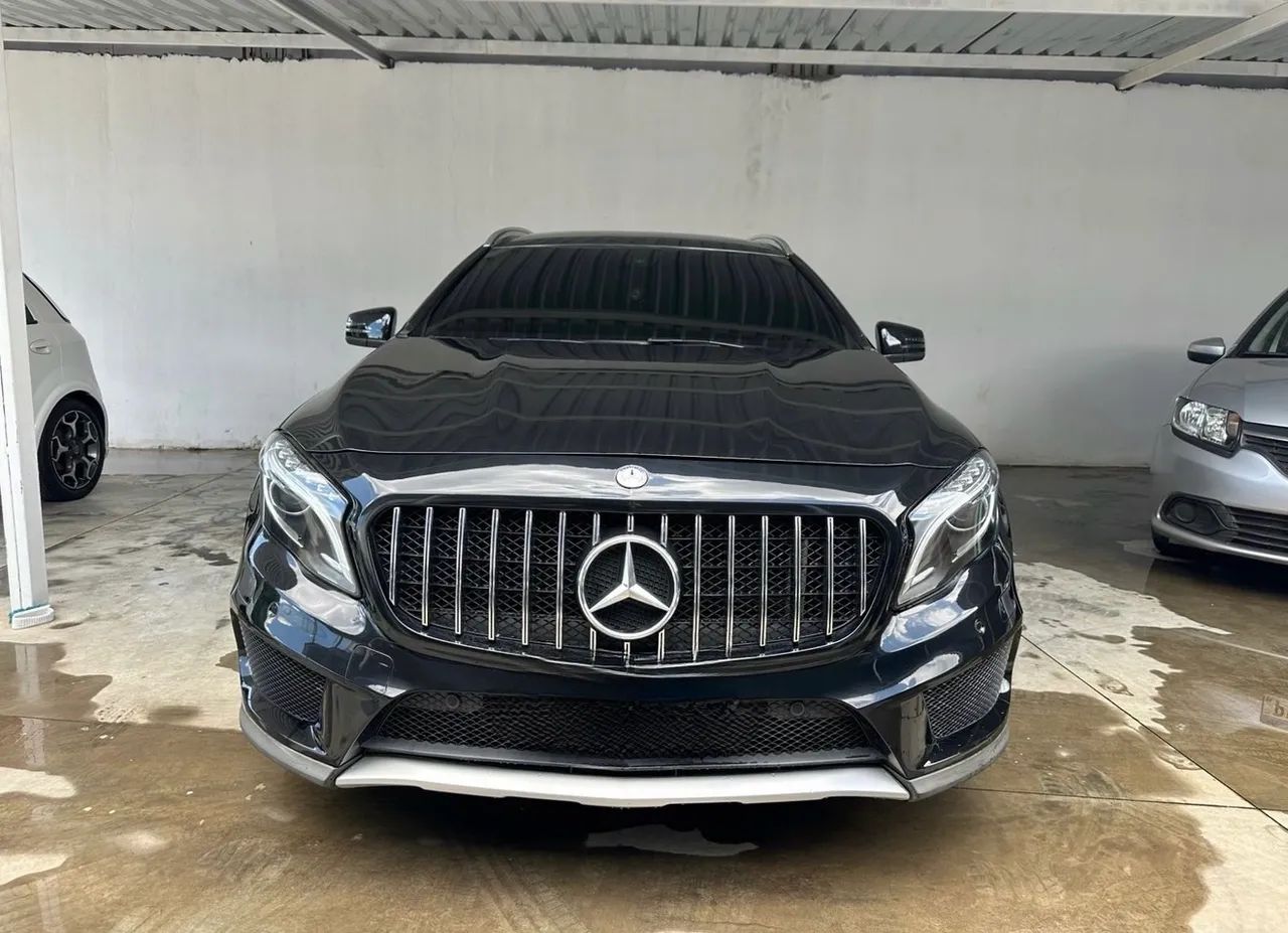 Mercedes-Benz GLA 250 Sport 2.0 TB 16V 4X2 211cv Aut. 2015