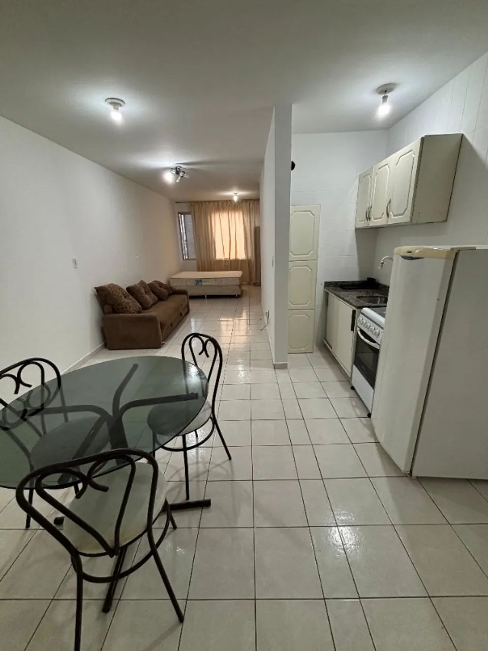 ALUGA-SE kitnet - Kobrasol. Direto com proprietário. - Foto 4