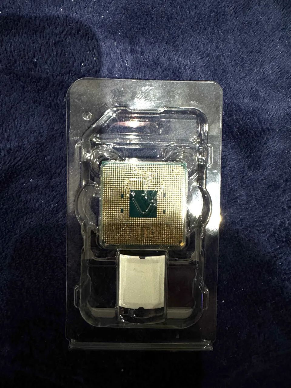 Processador AMD Ryzen 7 5700X  - Foto 2