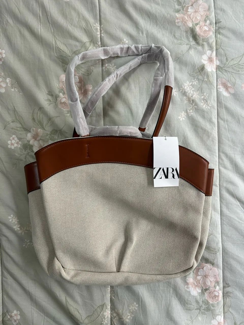 bolsa tote zara bege e marrom - Foto 2