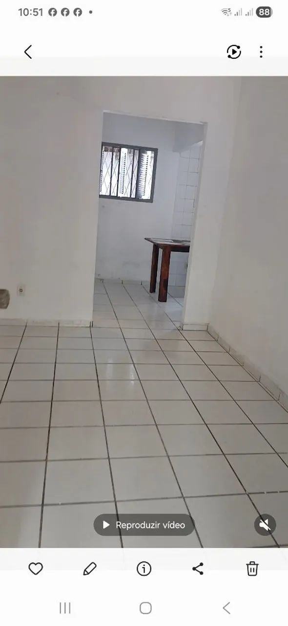 Vendo uma Ótima casa com 02qtos - Foto 5