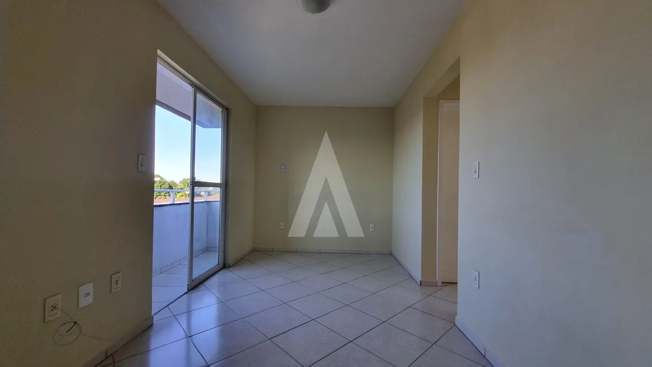 Apartamento com 02 quartos e sacada com churrasqueira no Guanabara - Foto 3