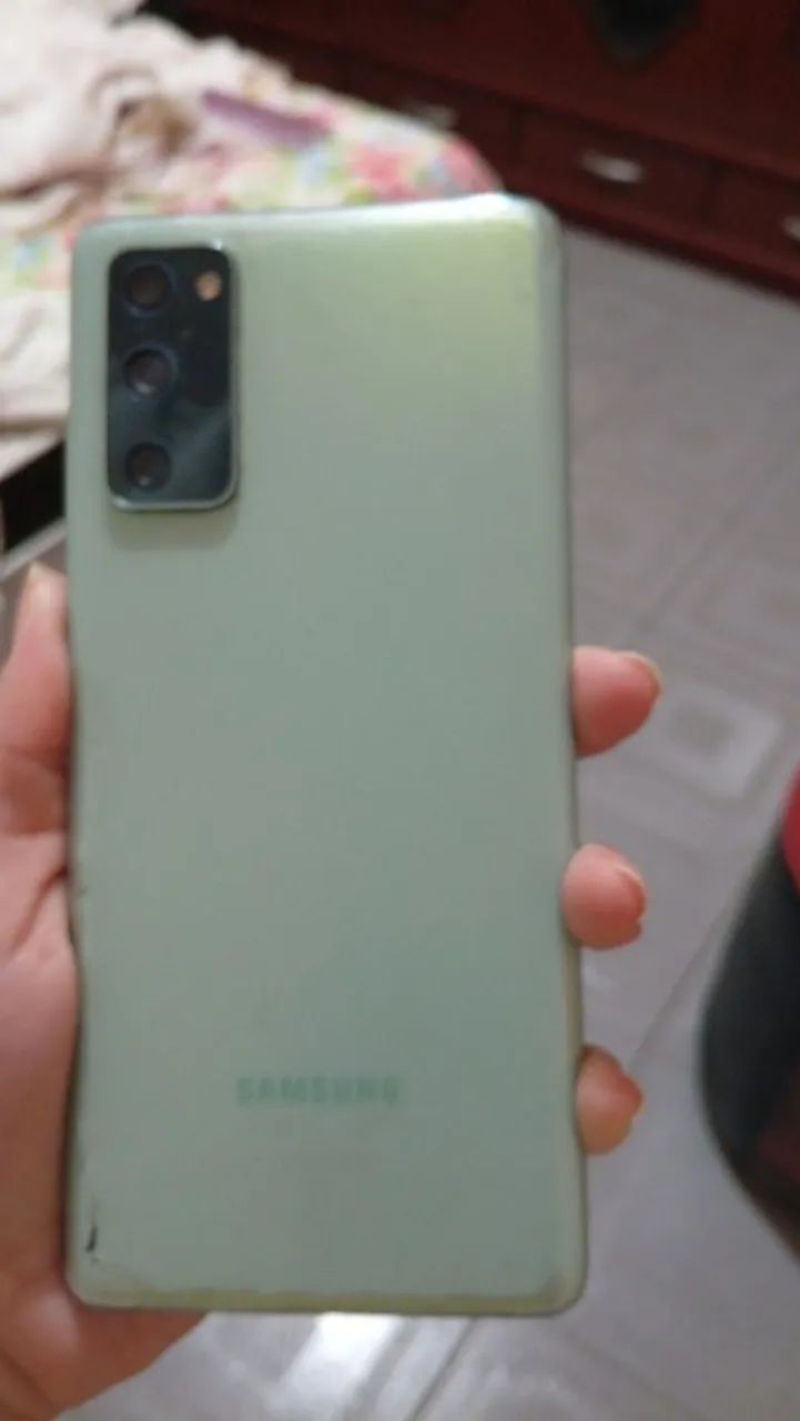 Celular Samsung s20 fe