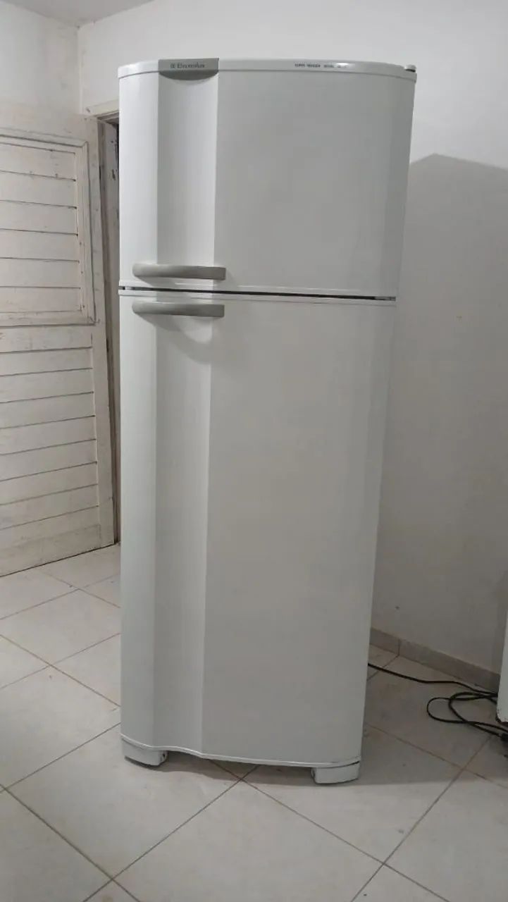 Geladeira Electrolux Duplex 490Litros