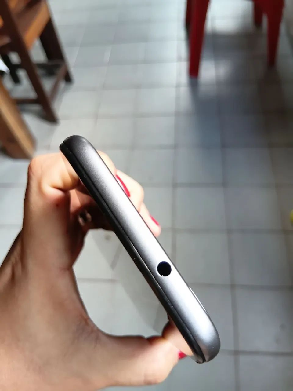 Vendo celular Moto e20, em excelente estado. - Foto 4