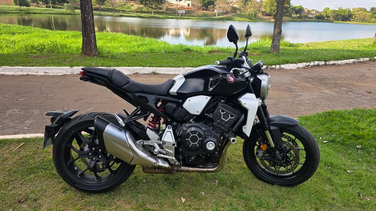 Cb1000r 