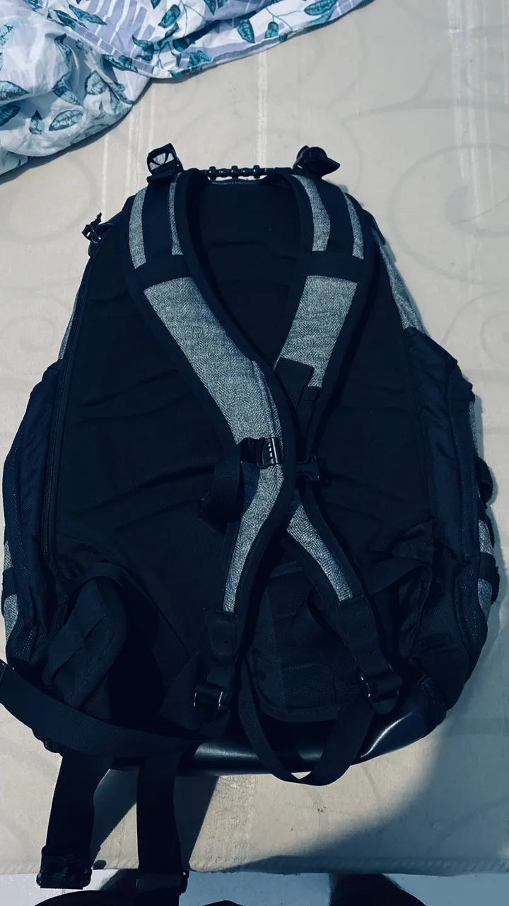 Mochila Oakley Tactical Field Gear