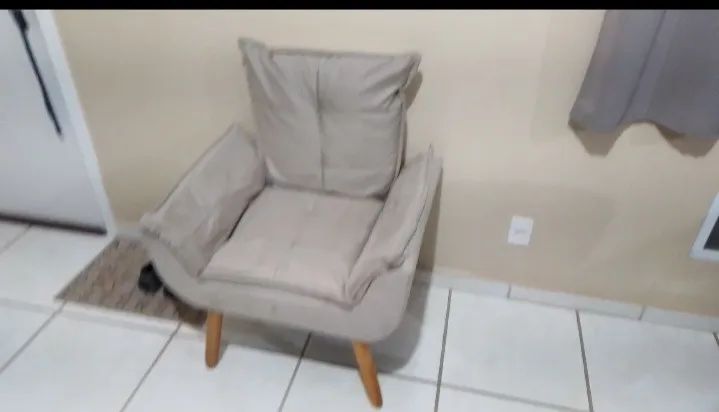 Poltrona de sala  - Foto 2