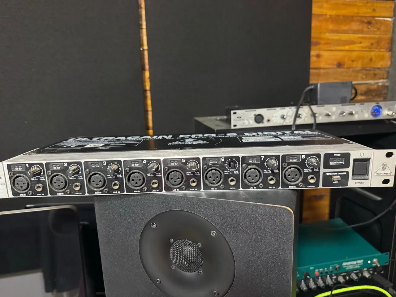 Ultragain Pro-8 Digital (ADA8000) Behringer - Foto 4