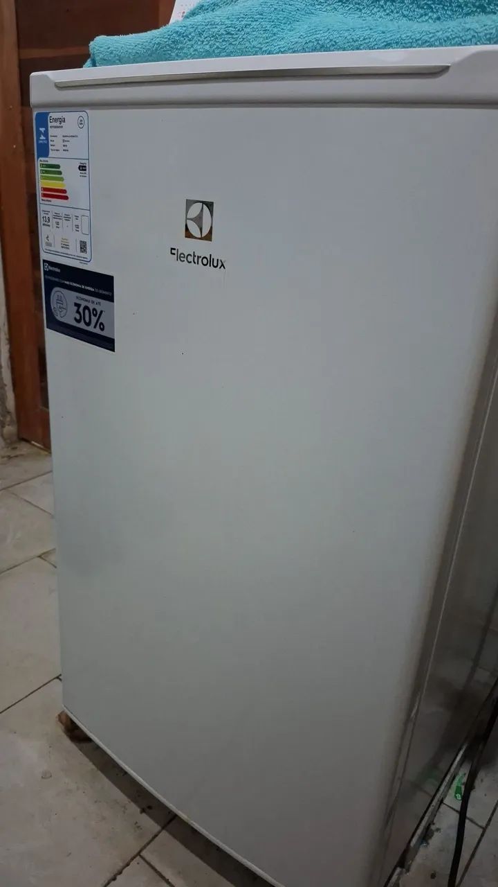 Frigobar Electrolux 122lts 