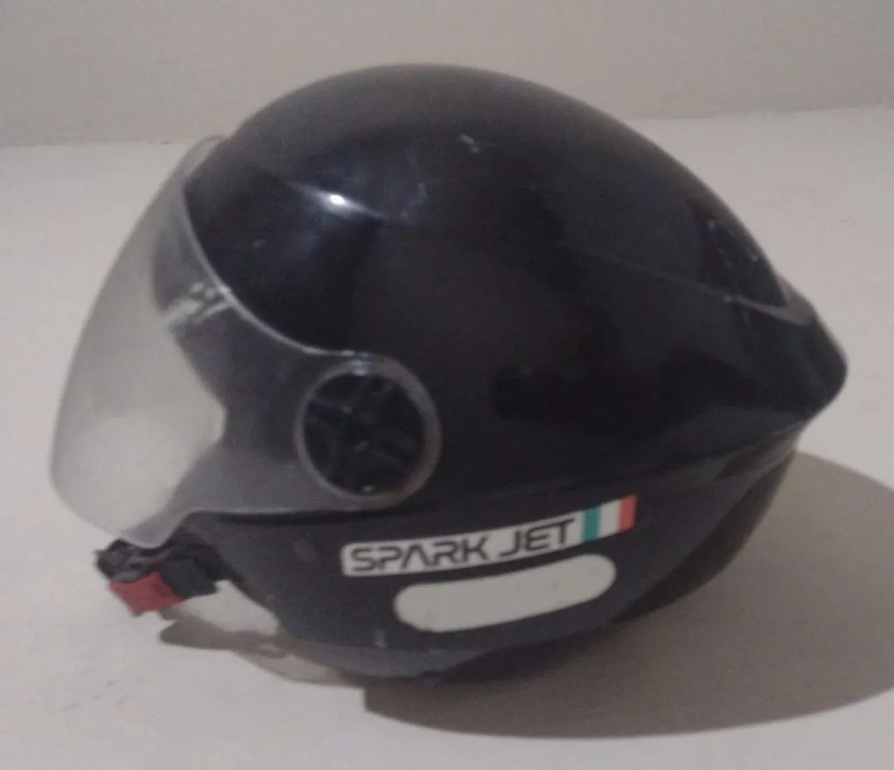 Capacete