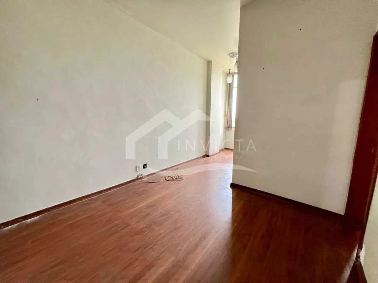 EXCELENTE OPORTUNIDADE QUARTO E SALA NA PRAIA DE BOTAFOGO - Foto 3
