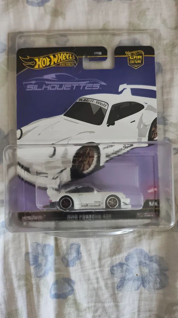 Hot Wheels Premium 