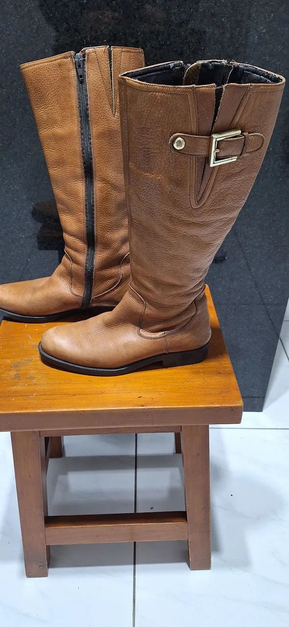 Bota de couro cano alto - Foto 2