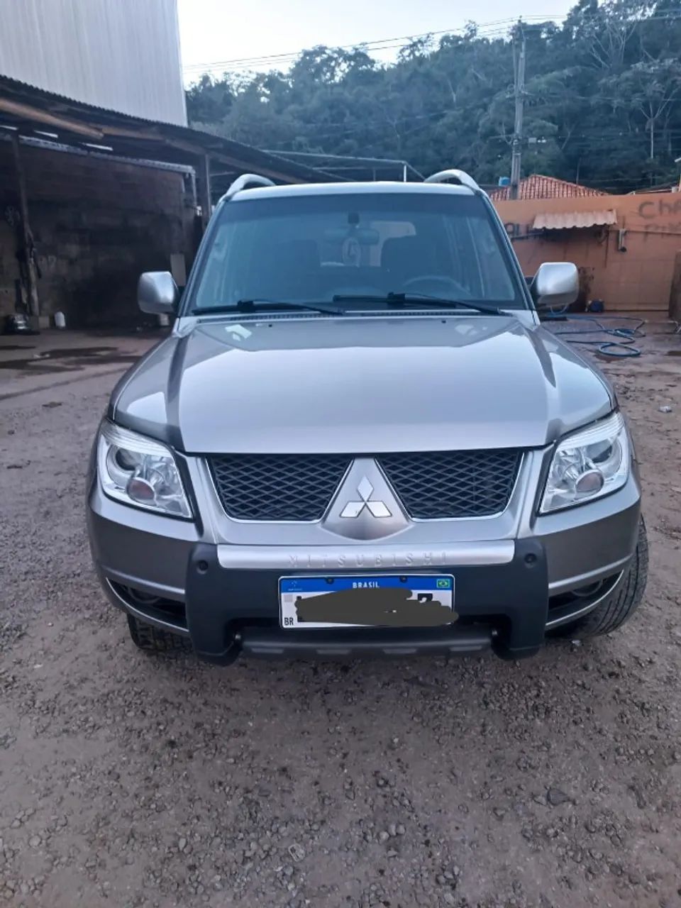 Mitsubishi Pajero 2015