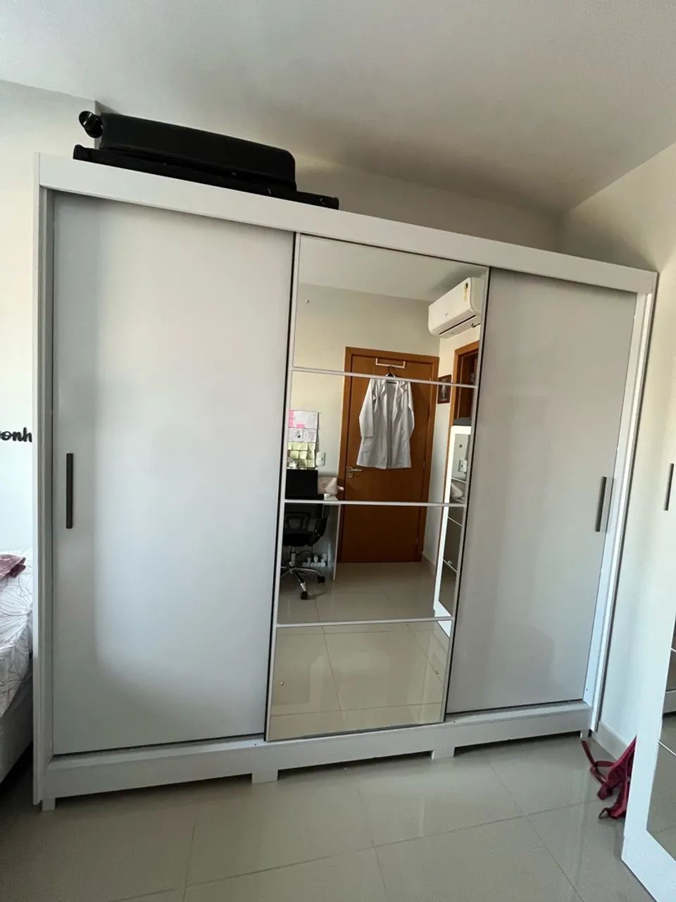 GUARDA-ROUPA 3 PORTAS DE CORRER  - Foto 2