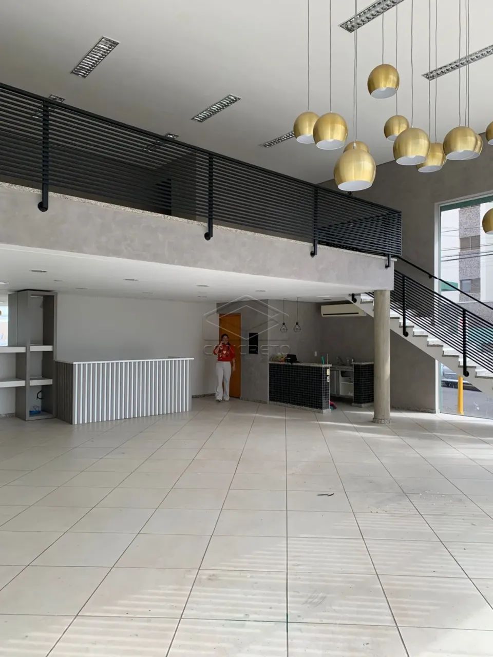 EXCELENTE IMÓVEL COMERCIAL EM LOCALIZAÇÃO PRIVILEGIADA - Foto 2