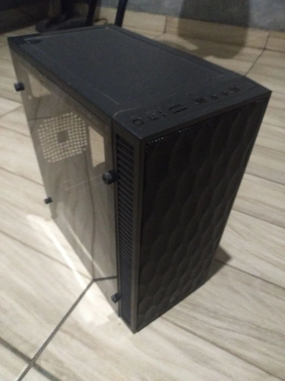 Gabinete MID Tower  - Foto 2