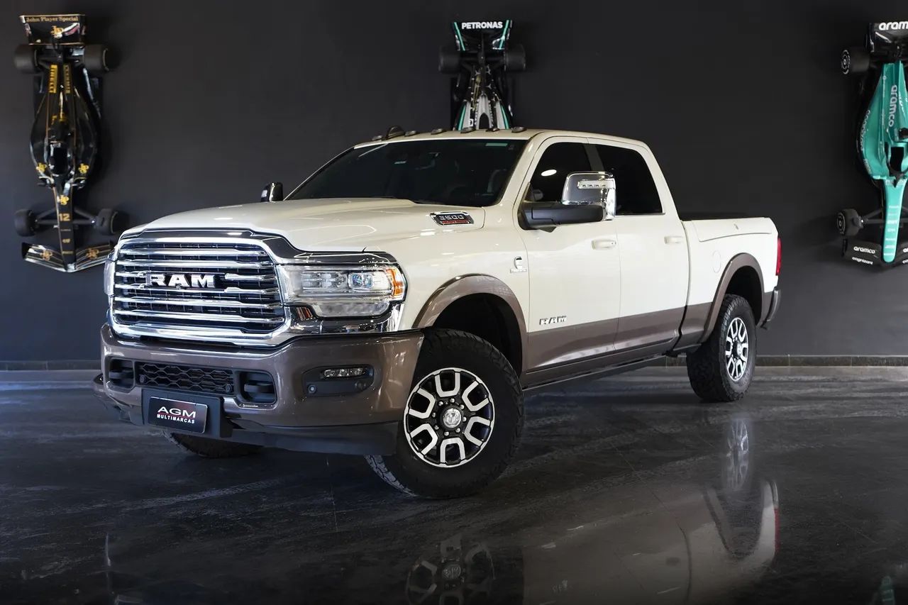 Ram 3500 Limited Longhorn 6.7 TB CD Diesel 2024