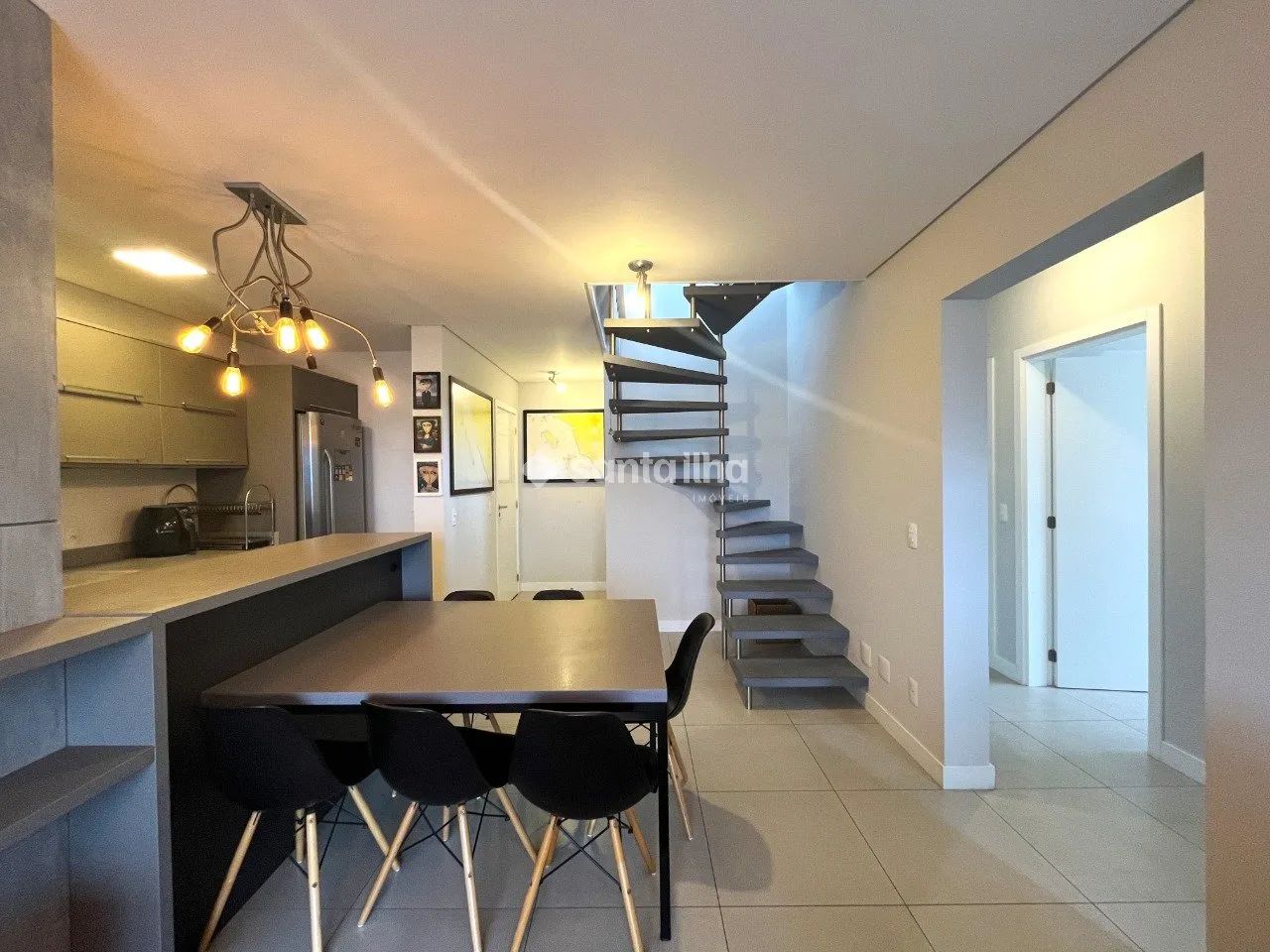 Apartamento duplex, com 3 dormitórios para alugar, 114m² - Campeche - Florianópolis/SC - Foto 4