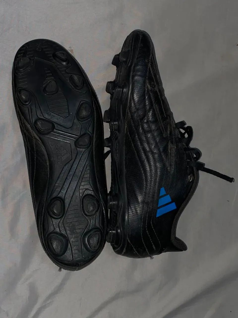 Chuteira Adidas TAM40 - Foto 2