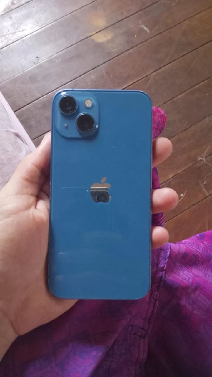 iPhone 13 impecável 