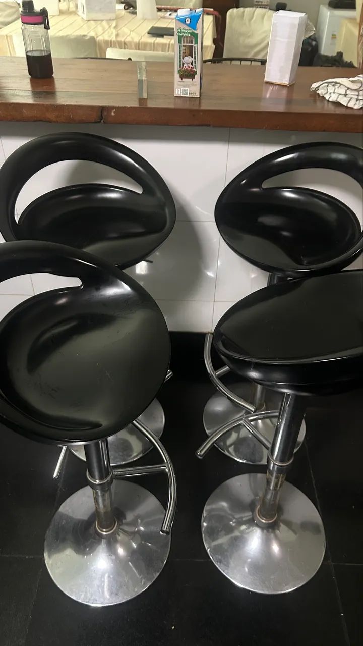Conjunto de banquetas Pretas
