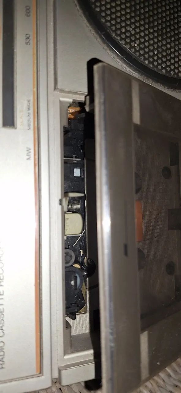 Radio cassete CCE CR340 - Foto 5