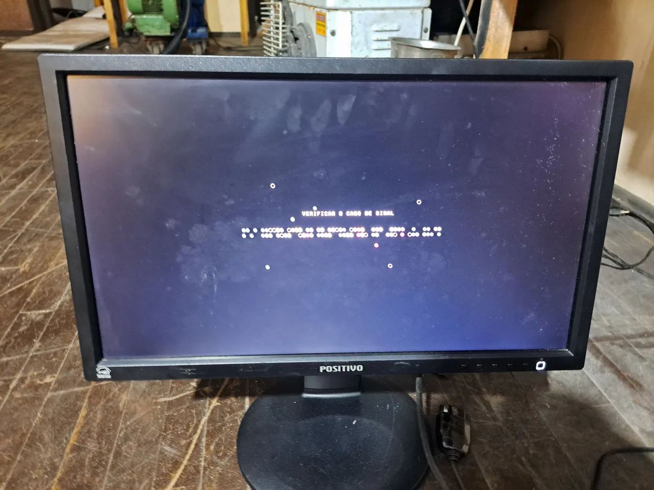 Monitores giratórios funcionando 