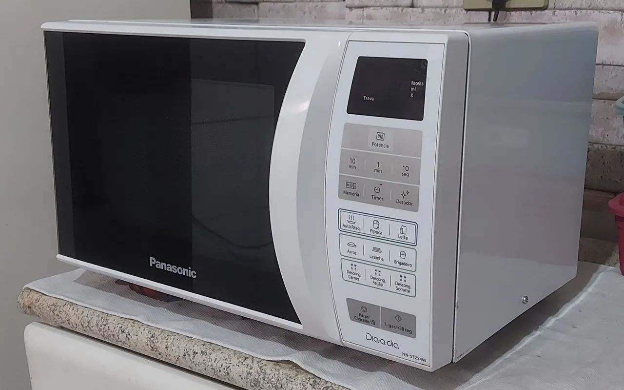 Microondas 21 Litros super conservado 