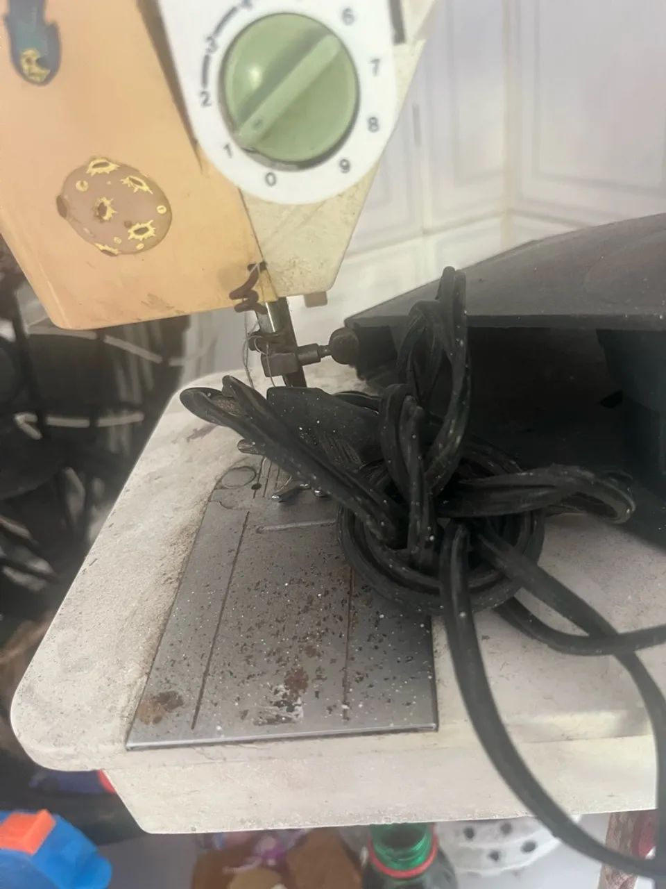 Máquina de costura boa  - Foto 3