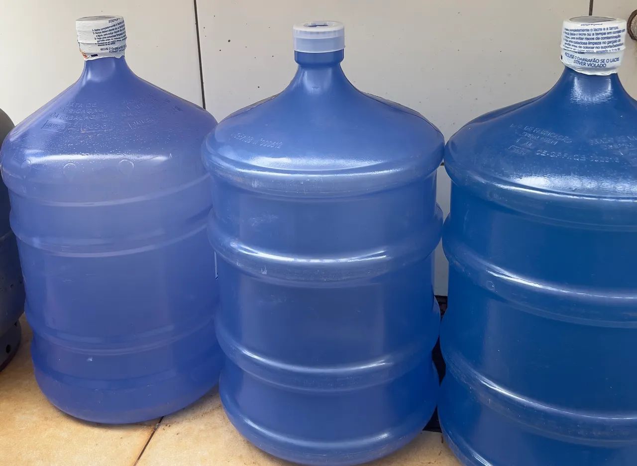 4 Galões de Água 20L Vazios - Bom Estado - Foto 2